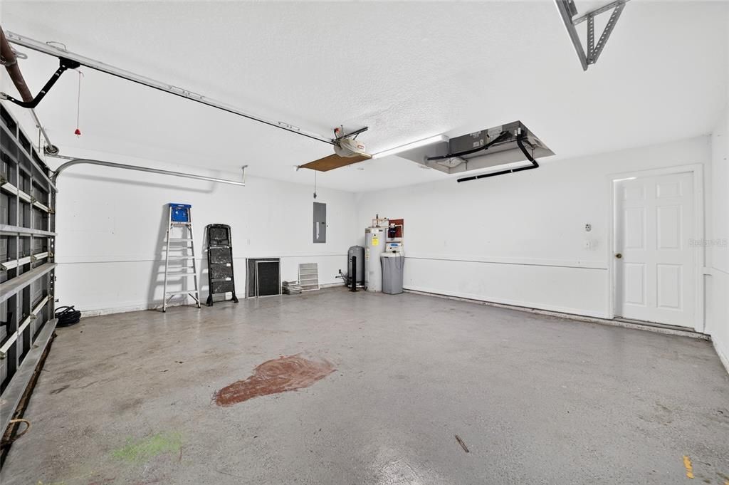 На продажу: $229,999 (3 спален, 2 ванн, 1594 Квадратных фут)