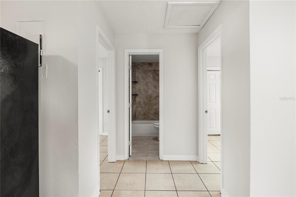 En Venta: $310,000 (4 camas, 0 baños, 1400 Pies cuadrados)