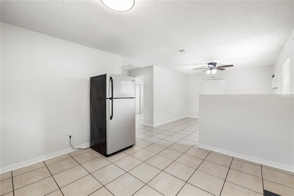 En Venta: $310,000 (4 camas, 0 baños, 1400 Pies cuadrados)