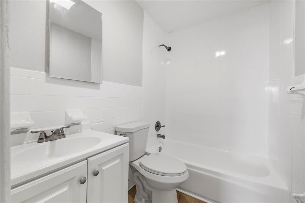 En Venta: $310,000 (4 camas, 0 baños, 1400 Pies cuadrados)