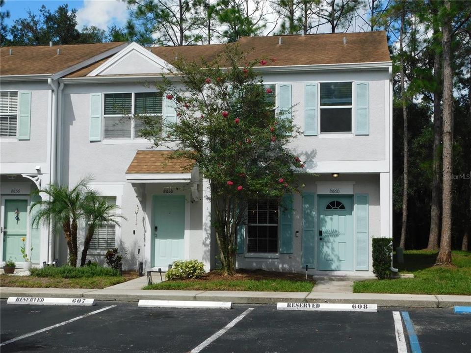 For Rent: $1,900 (2 beds, 2 baths, 1184 Square Feet)