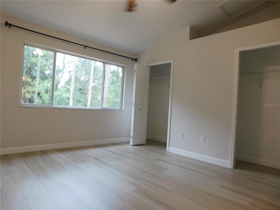For Rent: $1,900 (2 beds, 2 baths, 1184 Square Feet)
