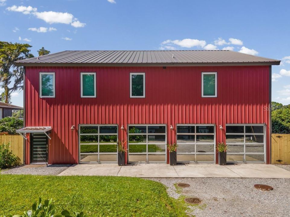 На продажу: $825,000 (2 спален, 2 ванн, 2400 Квадратных фут)