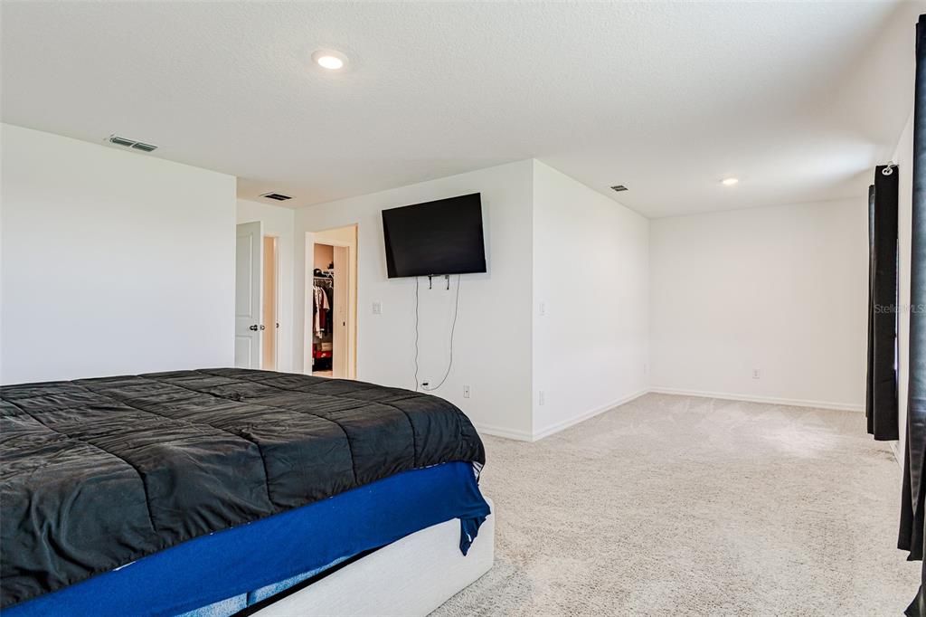 En Venta: $329,900 (3 camas, 2 baños, 2174 Pies cuadrados)