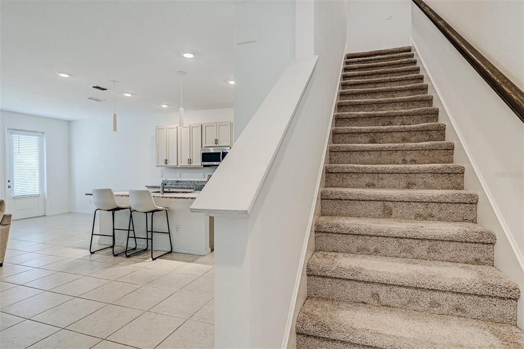 En Venta: $329,900 (3 camas, 2 baños, 2174 Pies cuadrados)