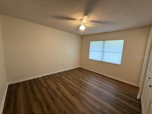 В аренду: $1,850 (3 спален, 2 ванн, 1288 Квадратных фут)