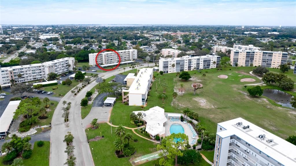 На продажу: $135,000 (2 спален, 1 ванн, 750 Квадратных фут)