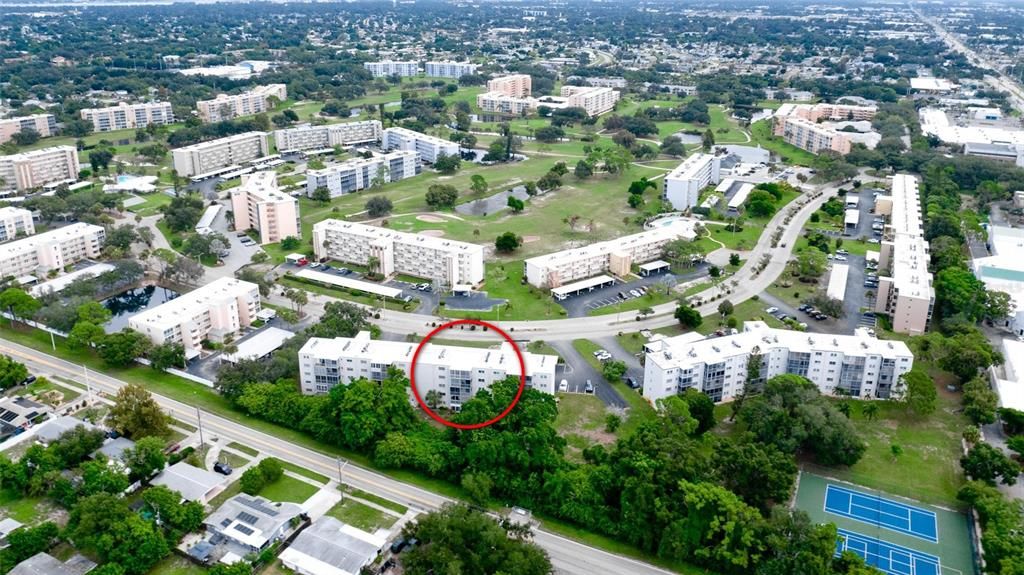 На продажу: $135,000 (2 спален, 1 ванн, 750 Квадратных фут)