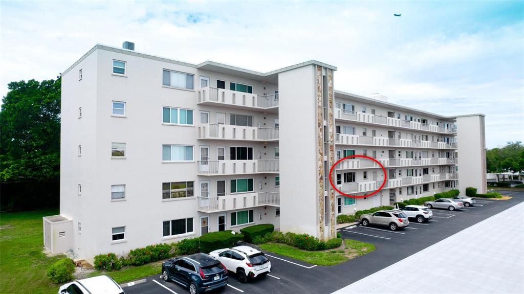 На продажу: $135,000 (2 спален, 1 ванн, 750 Квадратных фут)