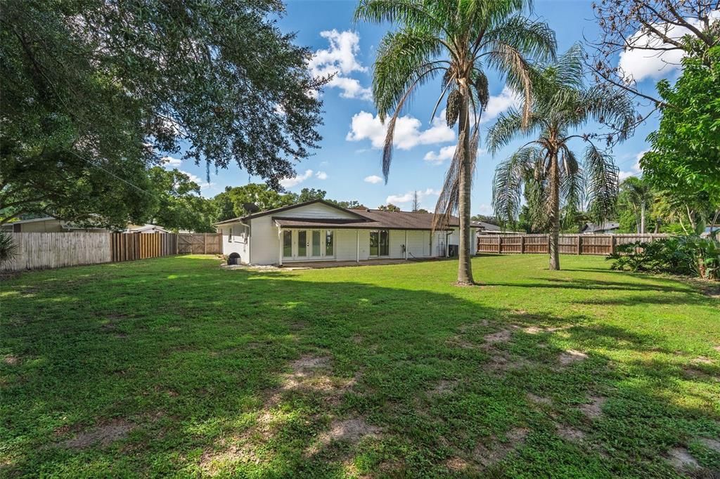 For Sale: $399,000 (3 beds, 2 baths, 1389 Square Feet)
