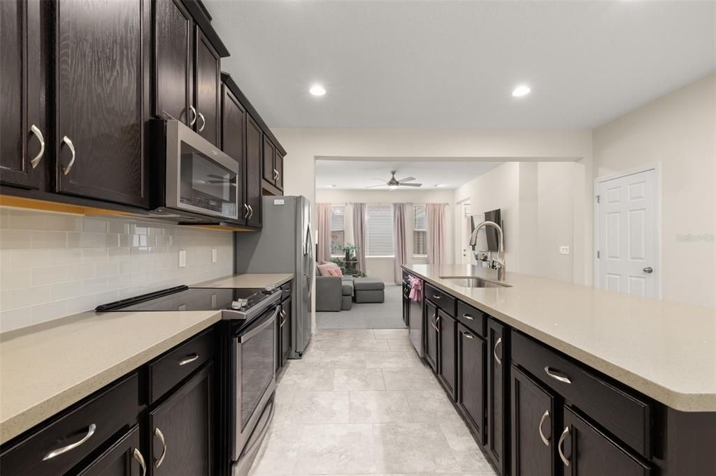 En Venta: $399,000 (3 camas, 2 baños, 1626 Pies cuadrados)