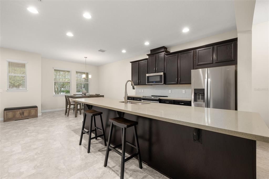 En Venta: $399,000 (3 camas, 2 baños, 1626 Pies cuadrados)