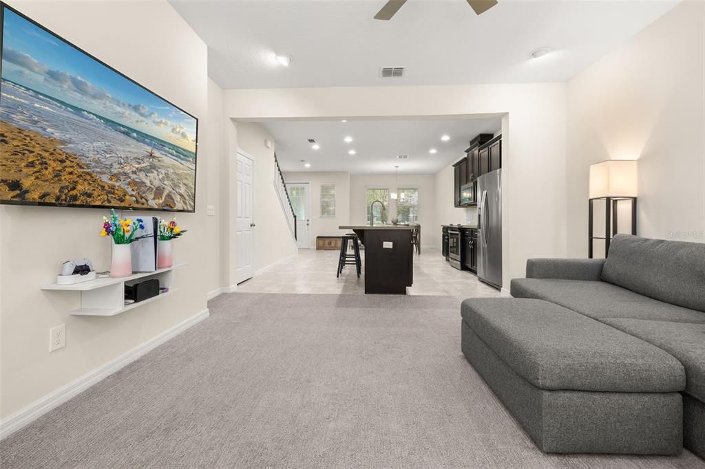 En Venta: $399,000 (3 camas, 2 baños, 1626 Pies cuadrados)