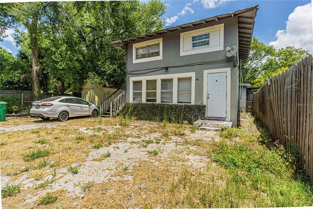 For Rent: $1,195 (1 beds, 1 baths, 960 Square Feet)