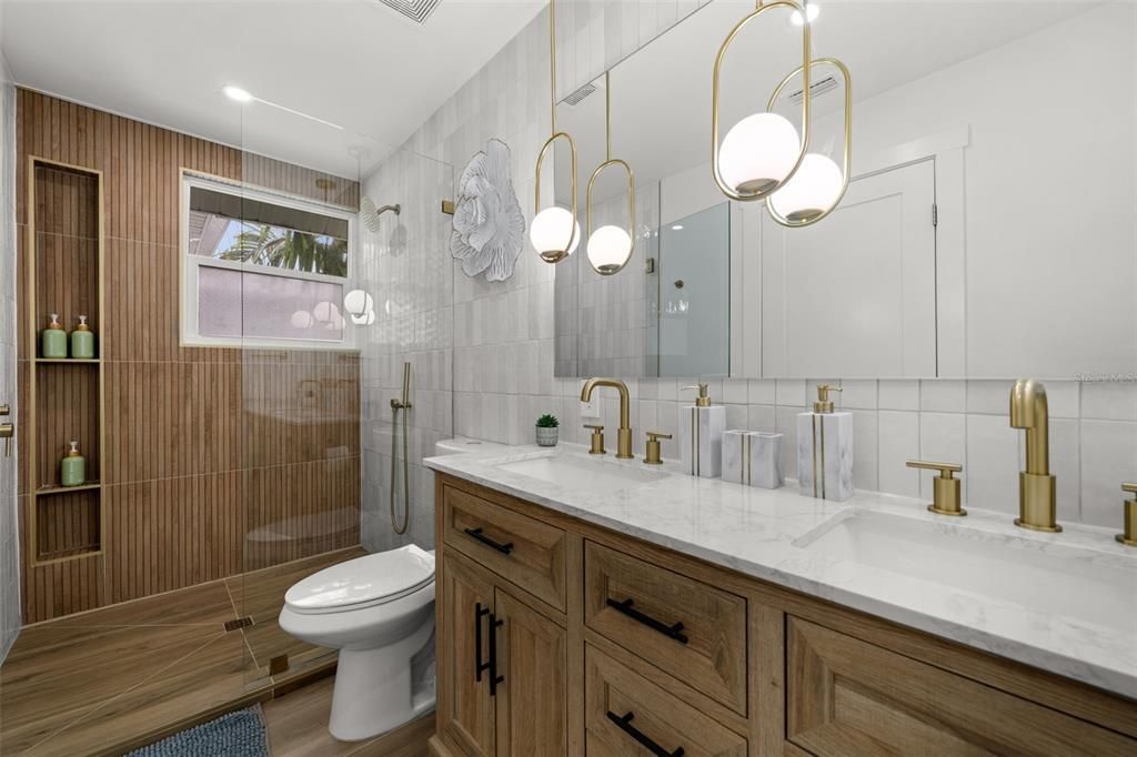В аренду: $4,900 (4 спален, 4 ванн, 2019 Квадратных фут)