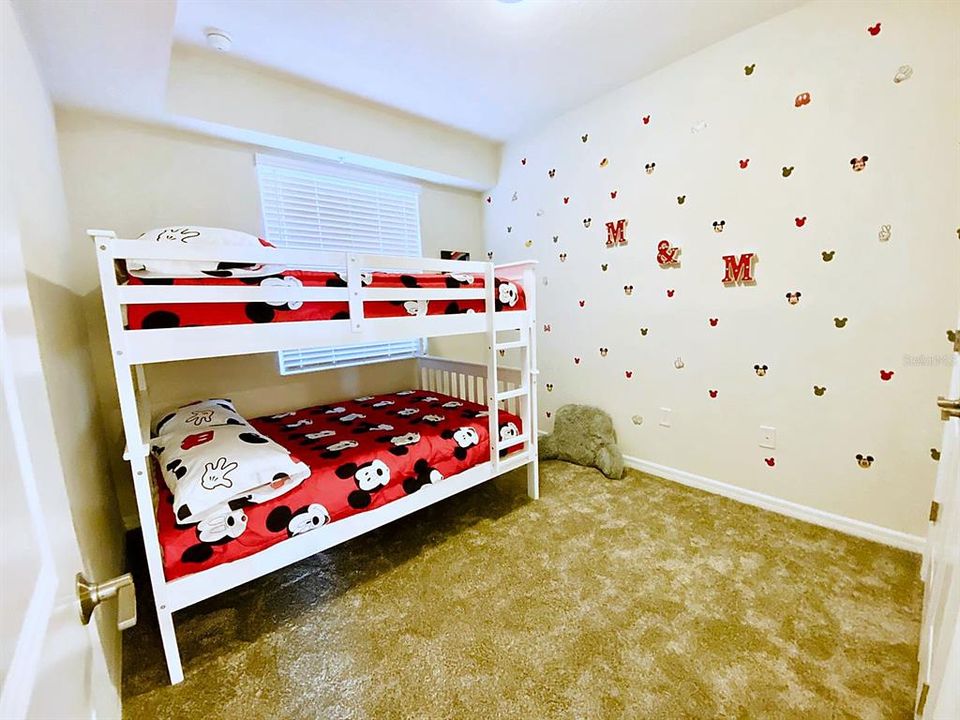En Venta: $295,000 (2 camas, 2 baños, 1186 Pies cuadrados)