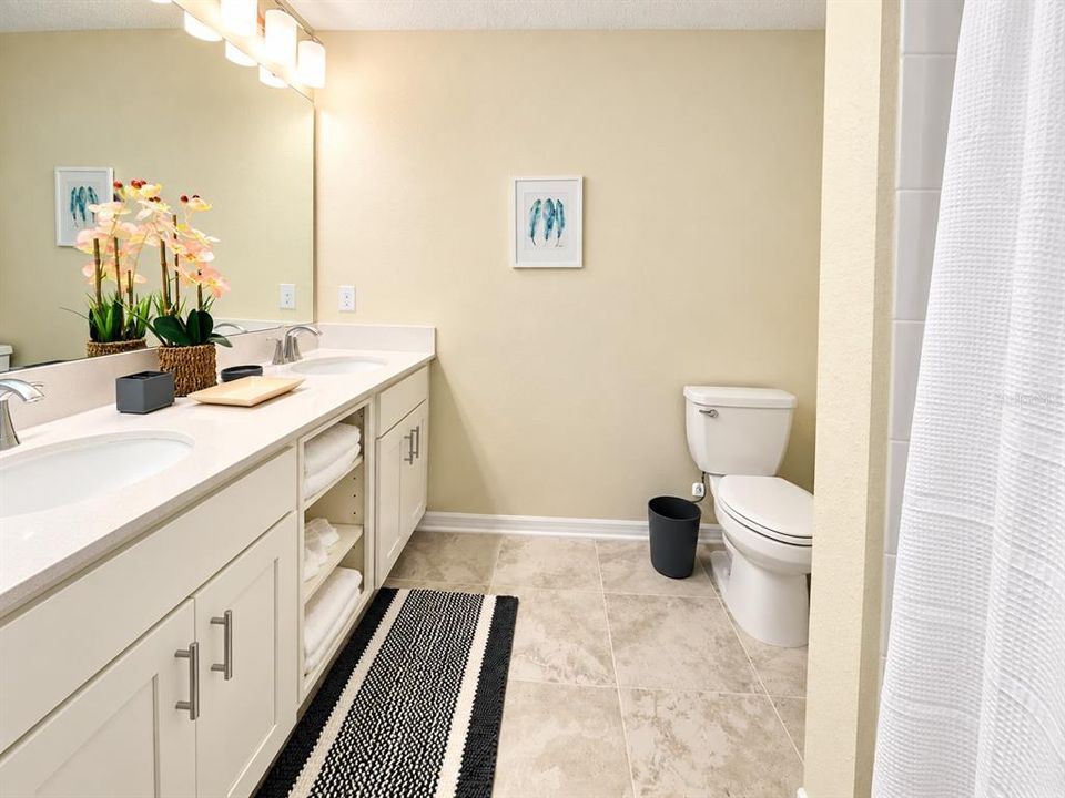 En Venta: $295,000 (2 camas, 2 baños, 1186 Pies cuadrados)