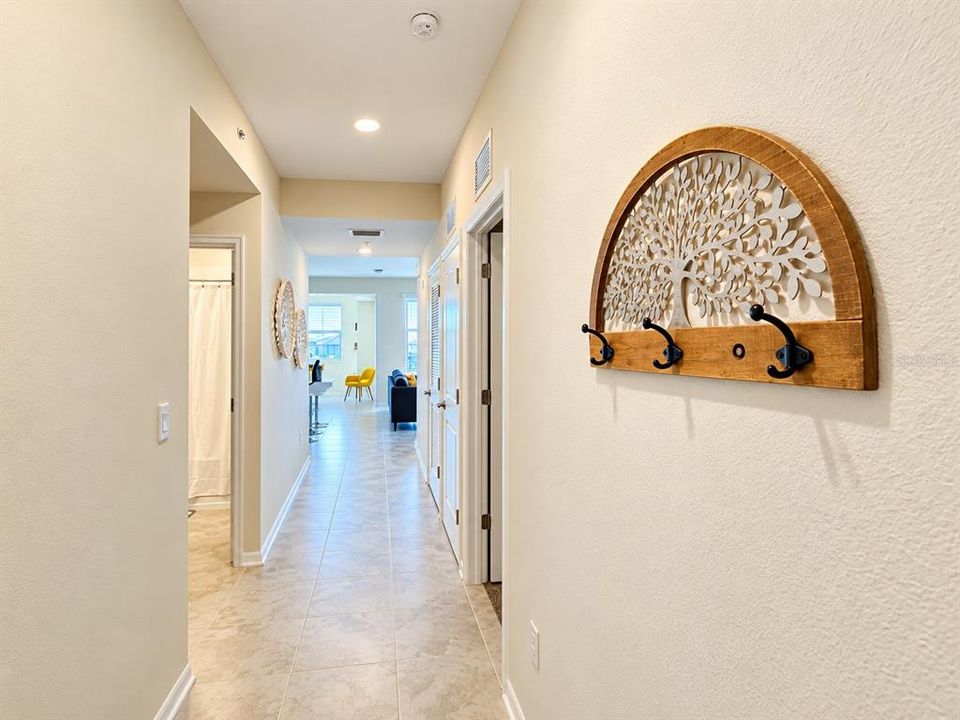 En Venta: $295,000 (2 camas, 2 baños, 1186 Pies cuadrados)