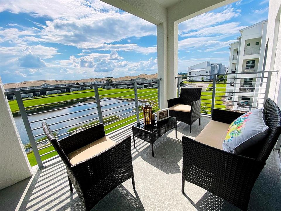 En Venta: $295,000 (2 camas, 2 baños, 1186 Pies cuadrados)