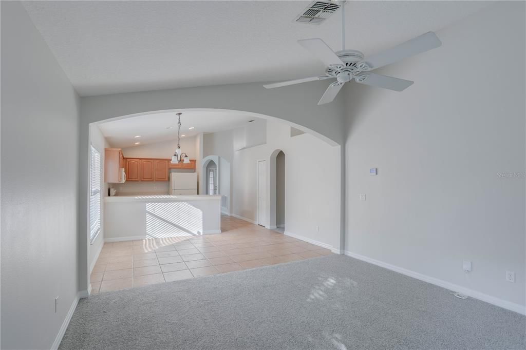 For Rent: $2,795 (3 beds, 2 baths, 2053 Square Feet)