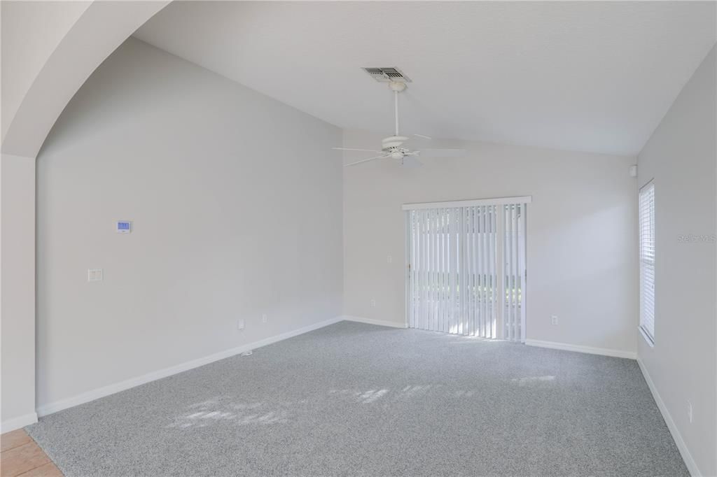 For Rent: $2,795 (3 beds, 2 baths, 2053 Square Feet)