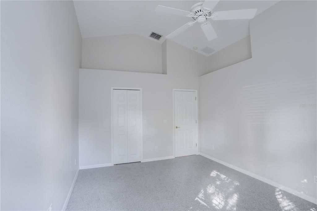 For Rent: $2,795 (3 beds, 2 baths, 2053 Square Feet)