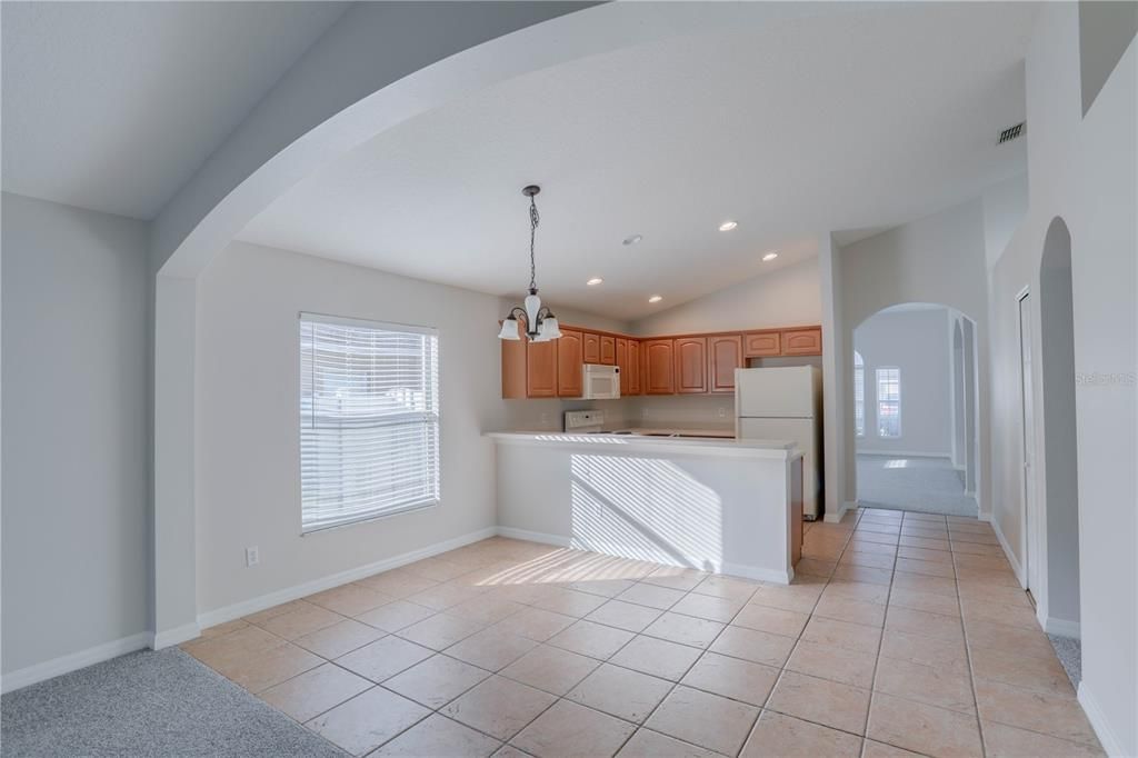 For Rent: $2,795 (3 beds, 2 baths, 2053 Square Feet)