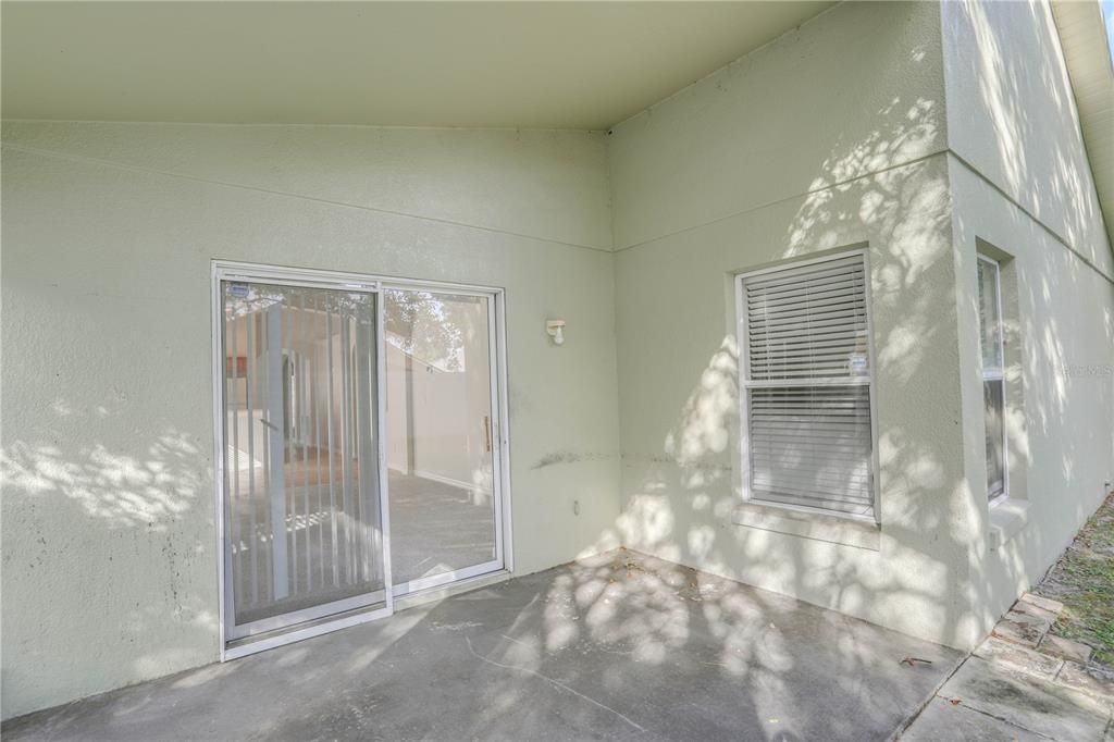 For Rent: $2,795 (3 beds, 2 baths, 2053 Square Feet)