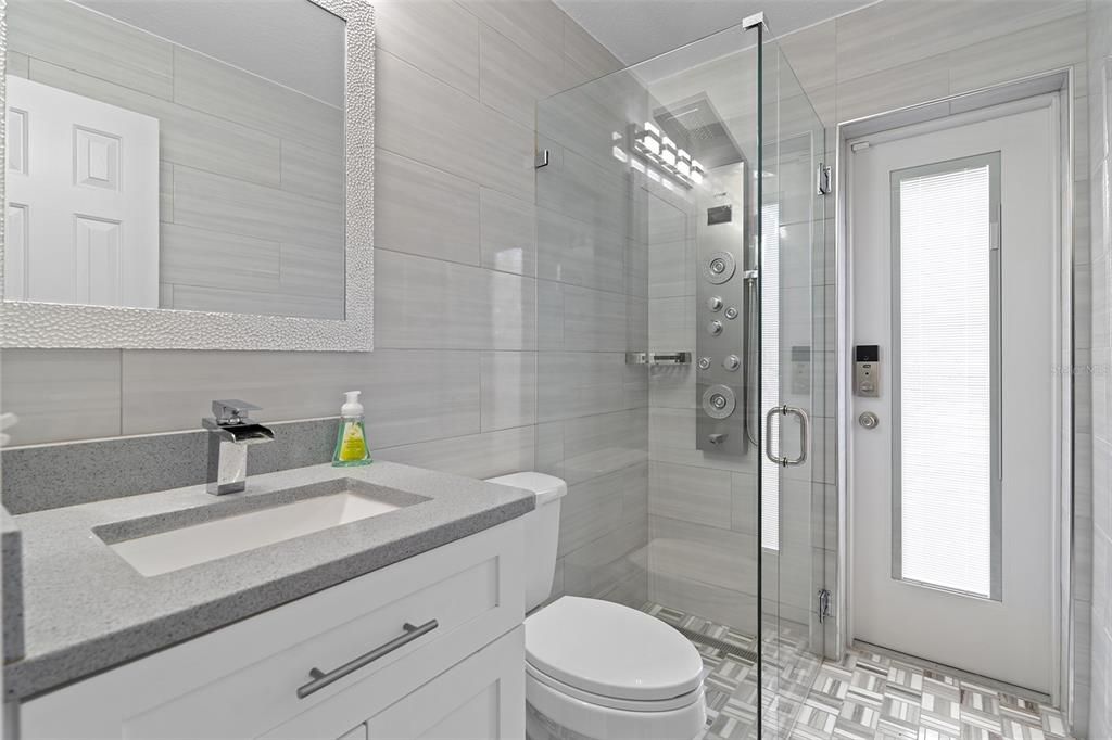 For Sale: $675,000 (4 beds, 3 baths, 2697 Square Feet)