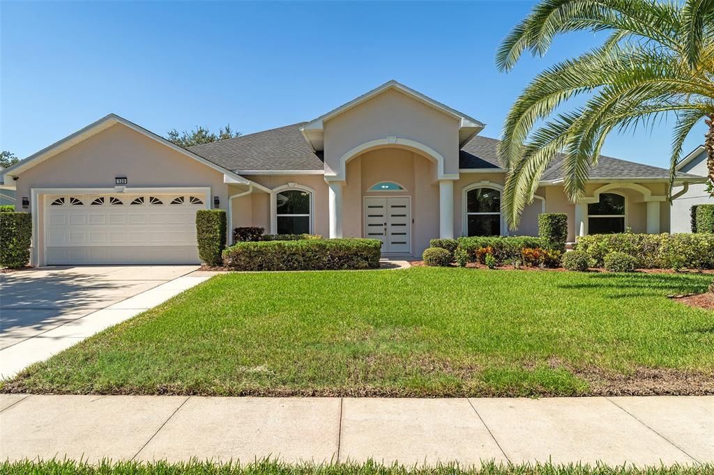 For Sale: $675,000 (4 beds, 3 baths, 2697 Square Feet)