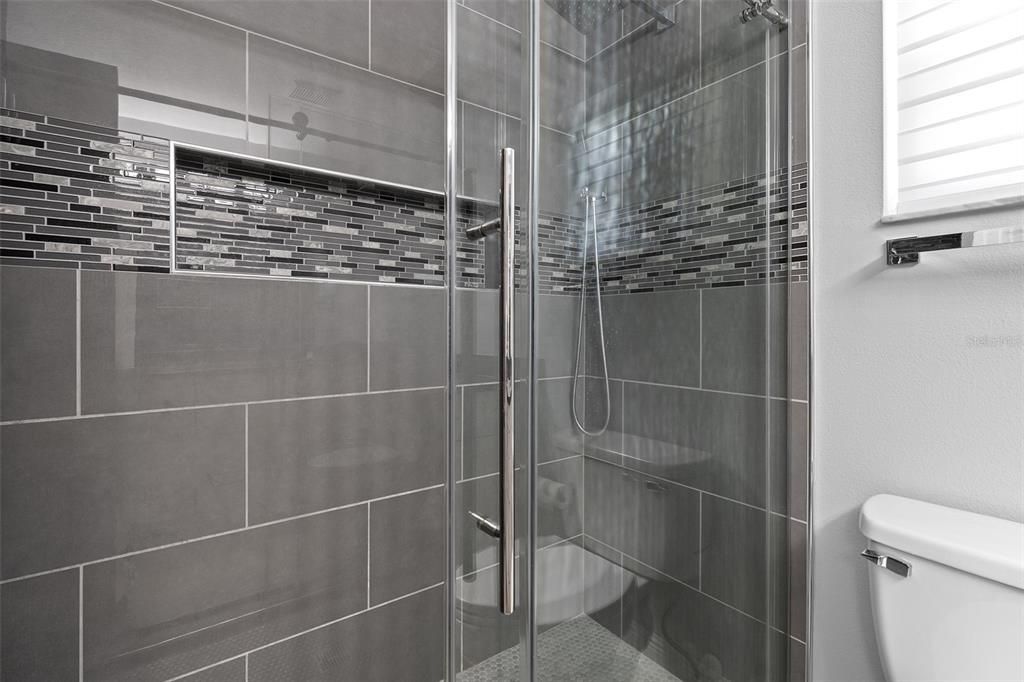 For Sale: $675,000 (4 beds, 3 baths, 2697 Square Feet)