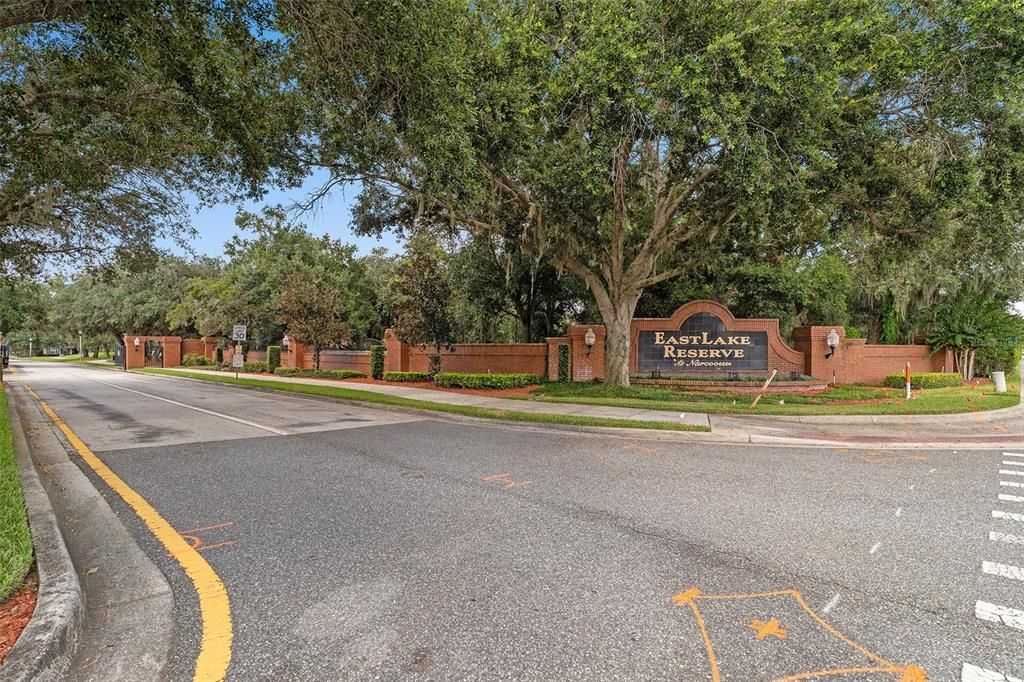 For Sale: $675,000 (4 beds, 3 baths, 2697 Square Feet)
