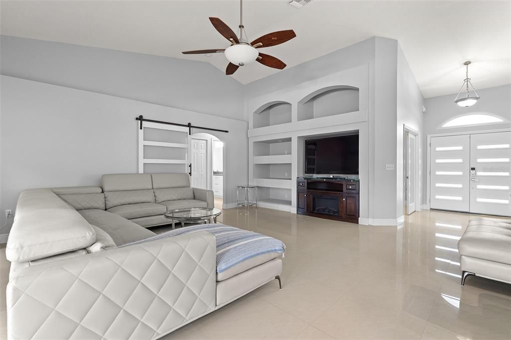 For Sale: $675,000 (4 beds, 3 baths, 2697 Square Feet)