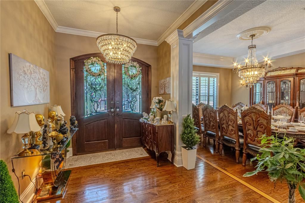 En Venta: $1,399,000 (6 camas, 3 baños, 4225 Pies cuadrados)