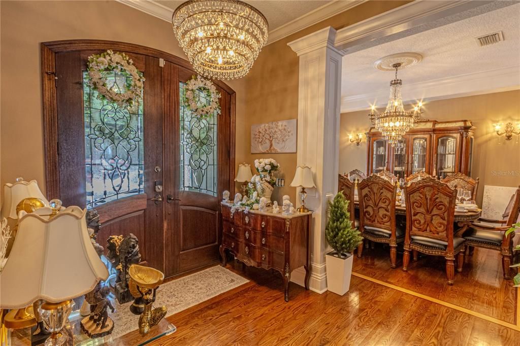 En Venta: $1,399,000 (6 camas, 3 baños, 4225 Pies cuadrados)