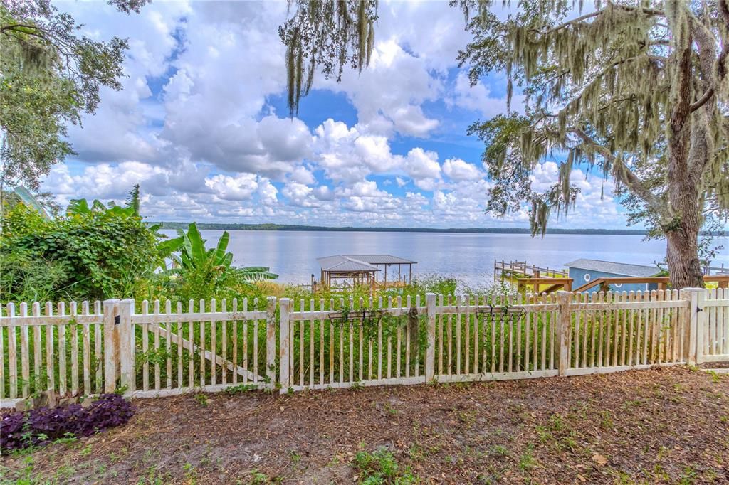 En Venta: $1,399,000 (6 camas, 3 baños, 4225 Pies cuadrados)