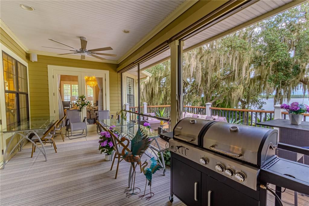 En Venta: $1,399,000 (6 camas, 3 baños, 4225 Pies cuadrados)