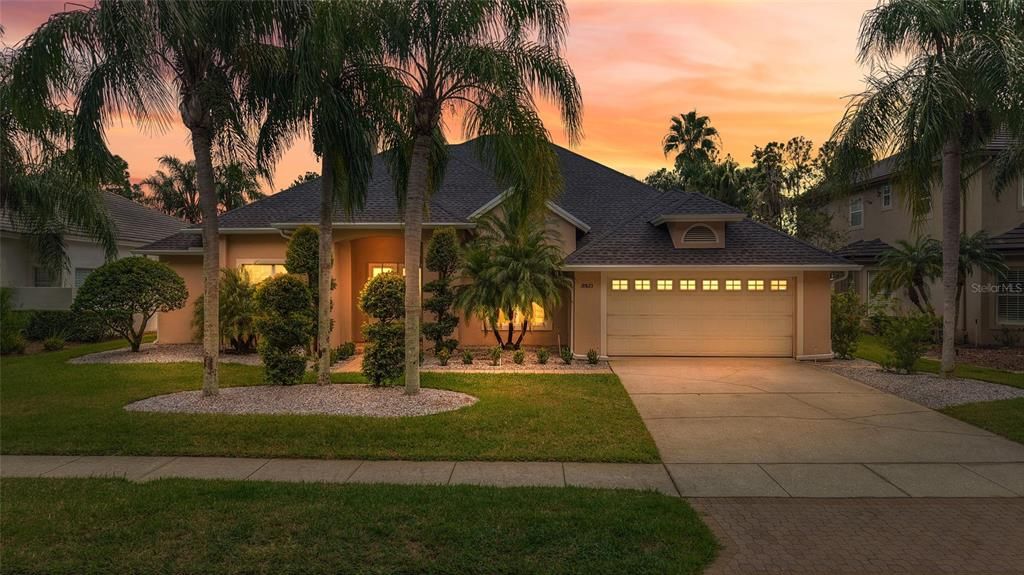 For Sale: $825,000 (4 beds, 3 baths, 2757 Square Feet)