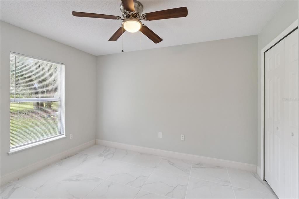 For Sale: $320,000 (4 beds, 2 baths, 1652 Square Feet)