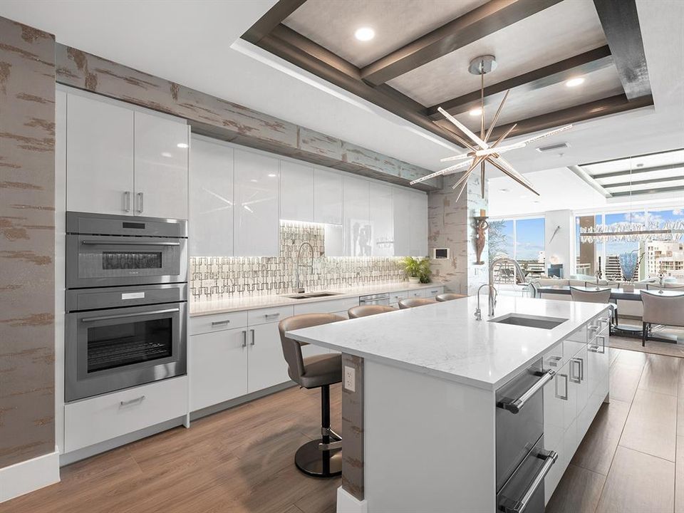 For Sale: $3,450,000 (3 beds, 3 baths, 3700 Square Feet)
