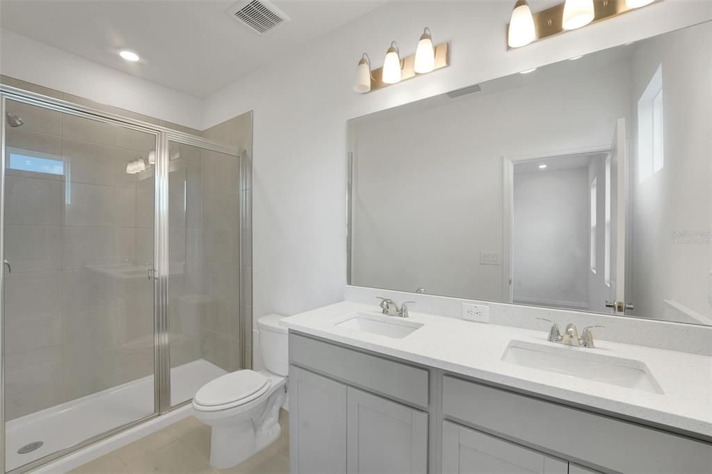 En Venta: $259,990 (3 camas, 2 baños, 1602 Pies cuadrados)
