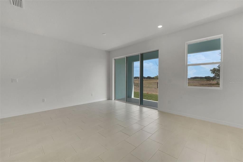 En Venta: $259,990 (3 camas, 2 baños, 1602 Pies cuadrados)