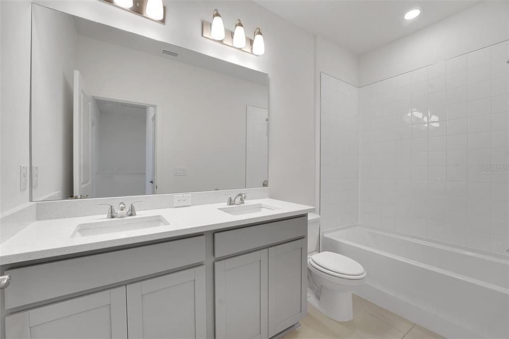 En Venta: $259,990 (3 camas, 2 baños, 1602 Pies cuadrados)