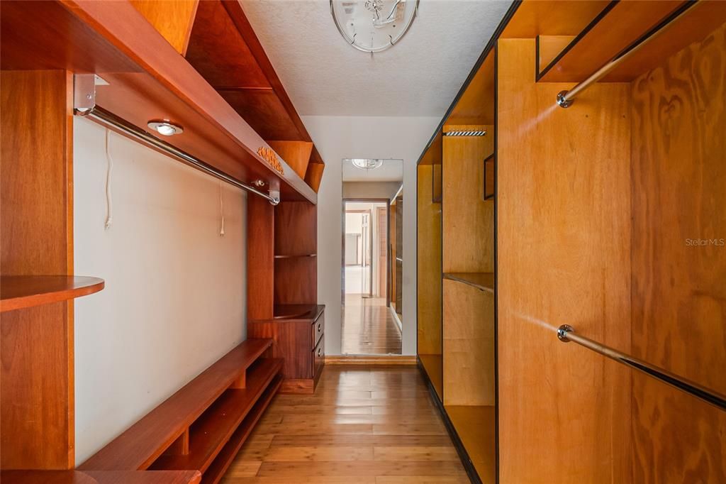 На продажу: $499,000 (4 спален, 3 ванн, 3452 Квадратных фут)
