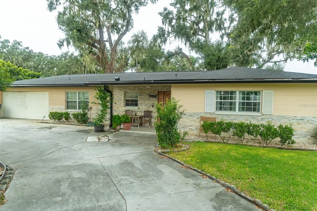 En Venta: $415,000 (3 camas, 2 baños, 1452 Pies cuadrados)