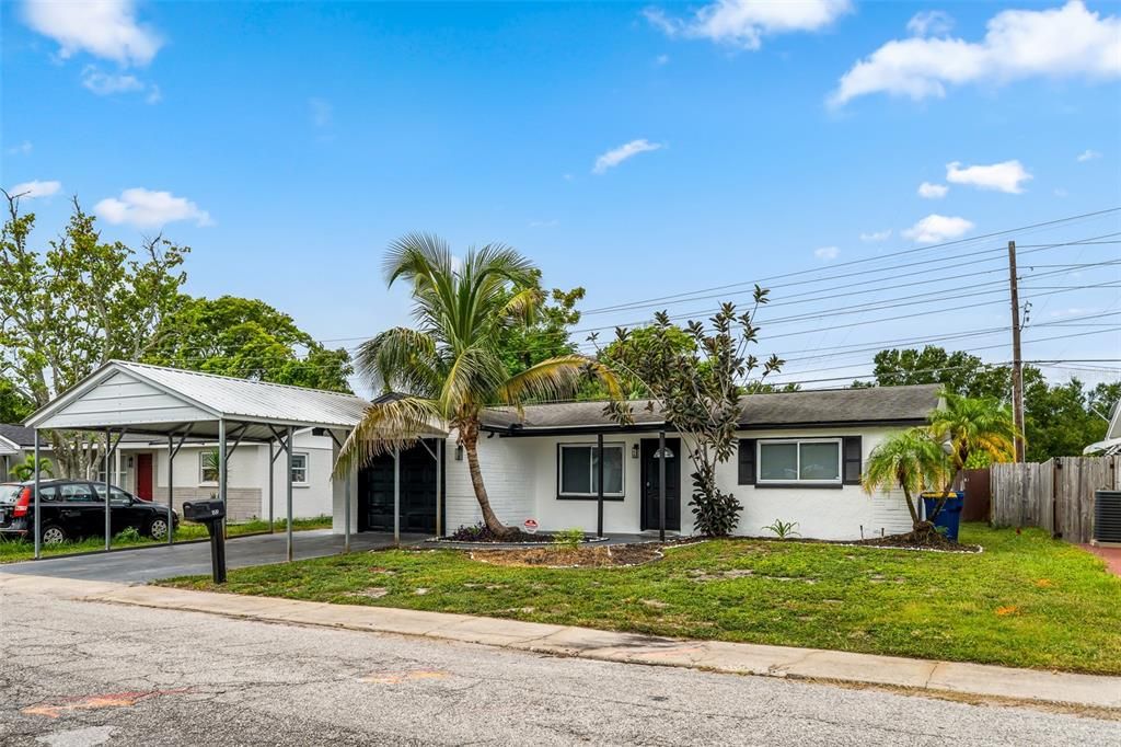 En Venta: $330,000 (3 camas, 2 baños, 1388 Pies cuadrados)