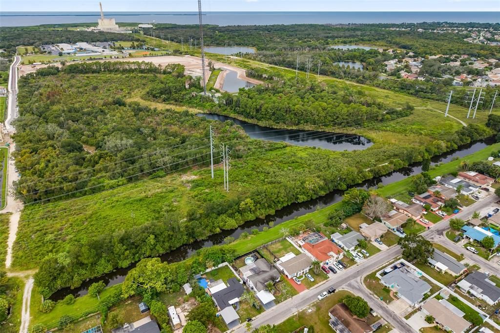 En Venta: $330,000 (3 camas, 2 baños, 1388 Pies cuadrados)
