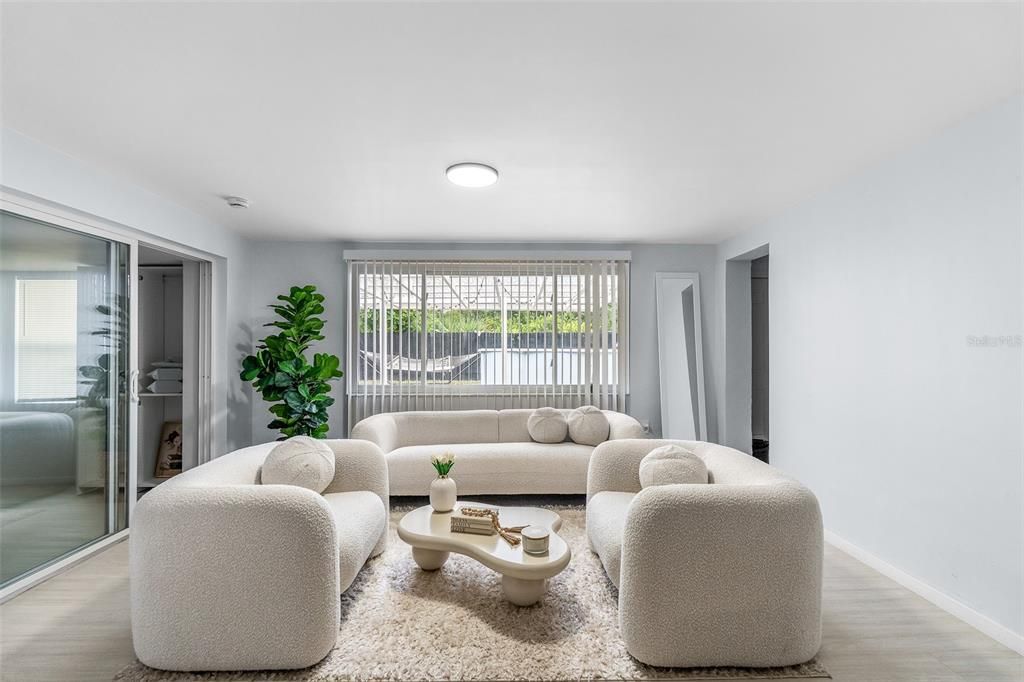 En Venta: $330,000 (3 camas, 2 baños, 1388 Pies cuadrados)