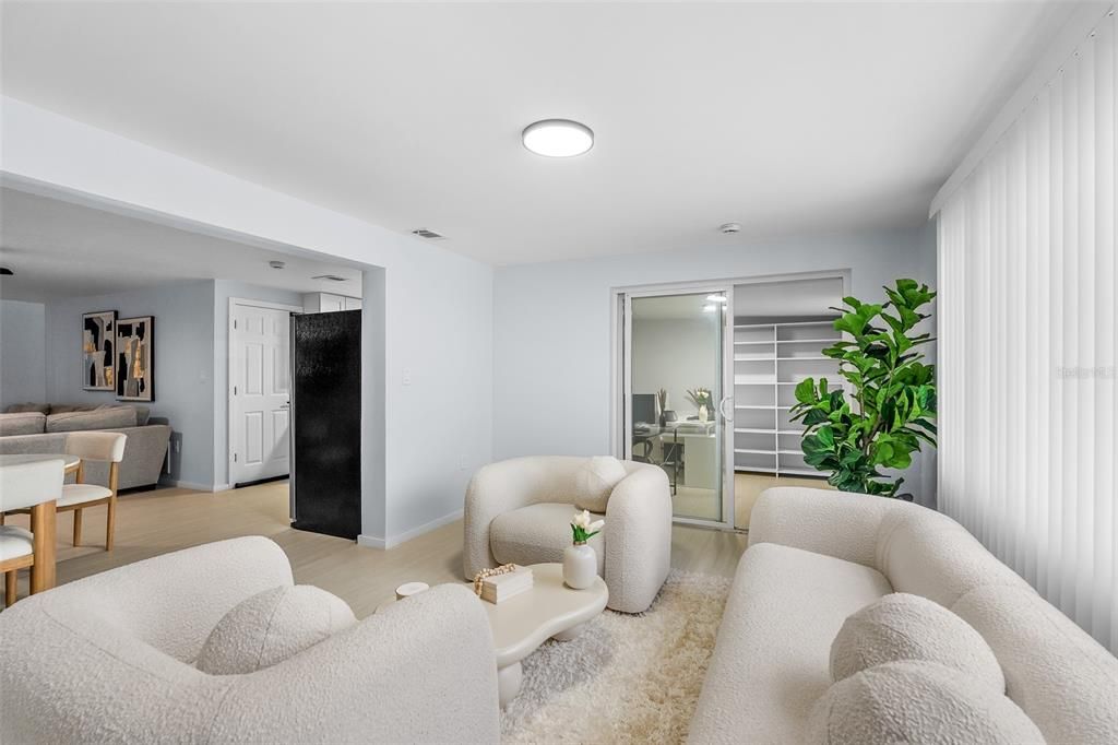 En Venta: $330,000 (3 camas, 2 baños, 1388 Pies cuadrados)
