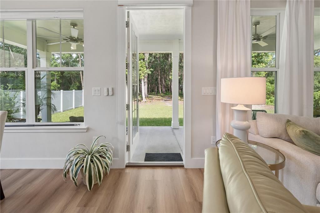 En Venta: $399,900 (3 camas, 2 baños, 1807 Pies cuadrados)
